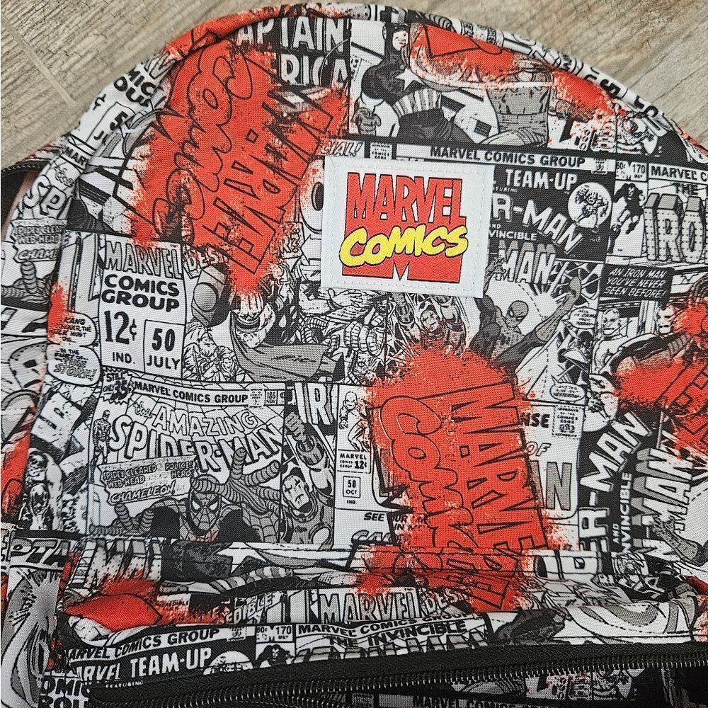 NWOT Marvel Comic Strip Backpack - Picture 7 of 13